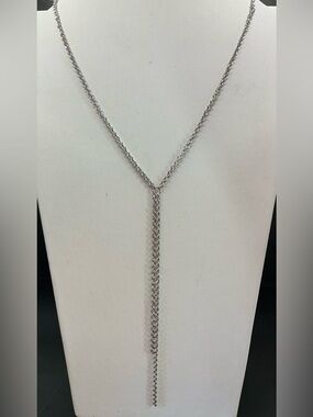 CHICO’S SILVERTONE TONE THIN CHAIN LARIAT NECKLACE